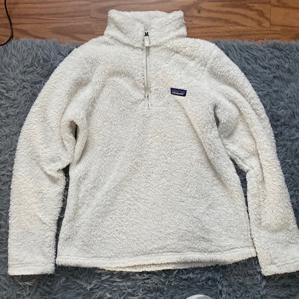 Patagonia quarter zip Womens medium